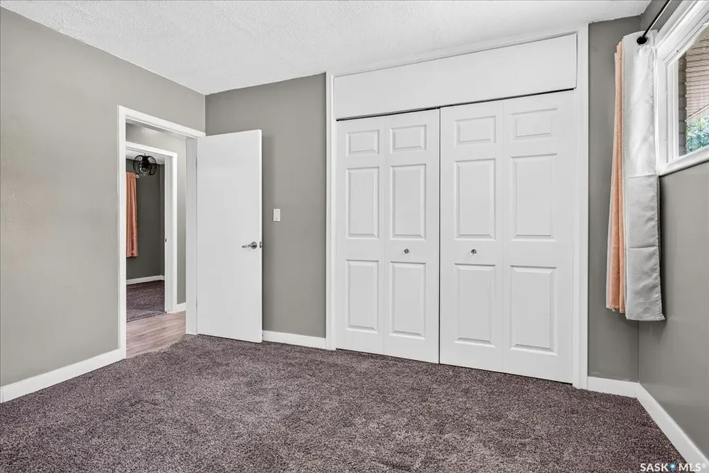 1837 Grant Drive Regina SK S4S 4V5