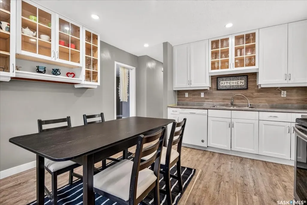 1837 Grant Drive Regina SK S4S 4V5