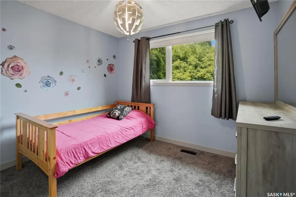 1811 Bowers Drive North Battleford SK S9A 3A3