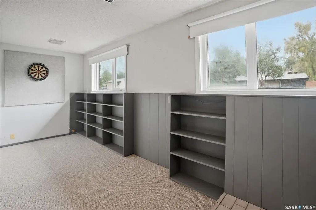 1811 Bowers Drive North Battleford SK S9A 3A3