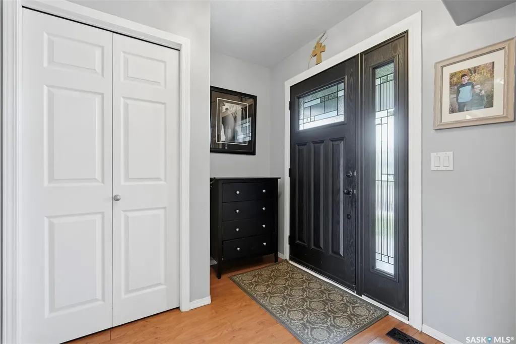 306 Denham Court Saskatoon SK S7K 1E5