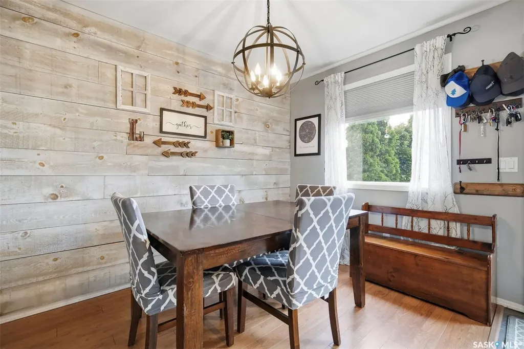 306 Denham Court Saskatoon SK S7K 1E5