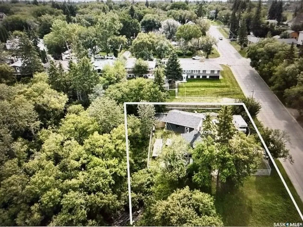 361 18th Street W Prince Albert SK S6V 4A2