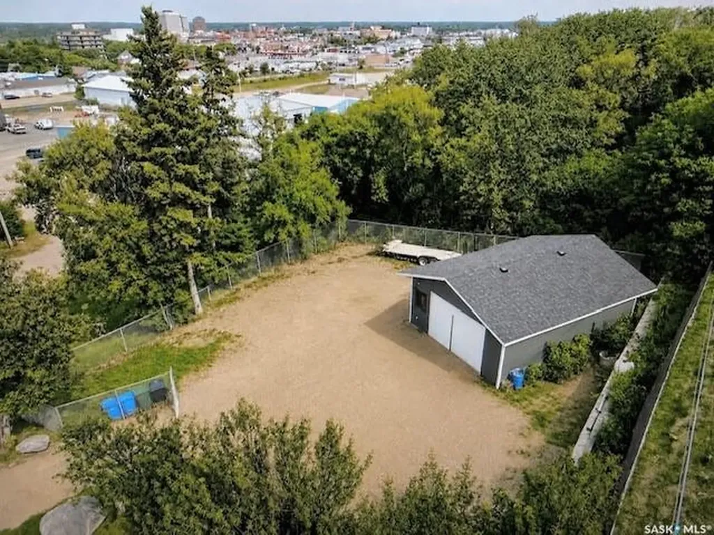 361 18th Street W Prince Albert SK S6V 4A2