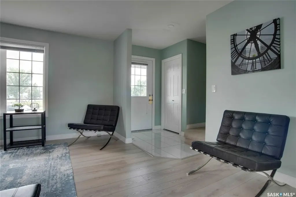 223 Rutherford Crescent Saskatoon SK S7N 4X5