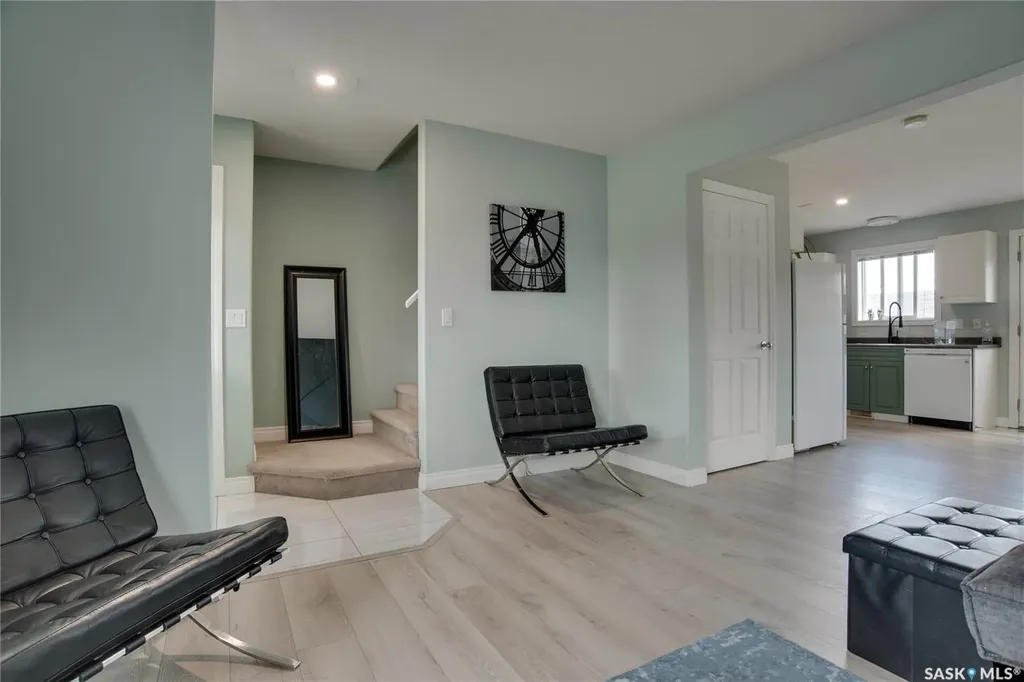 223 Rutherford Crescent Saskatoon SK S7N 4X5
