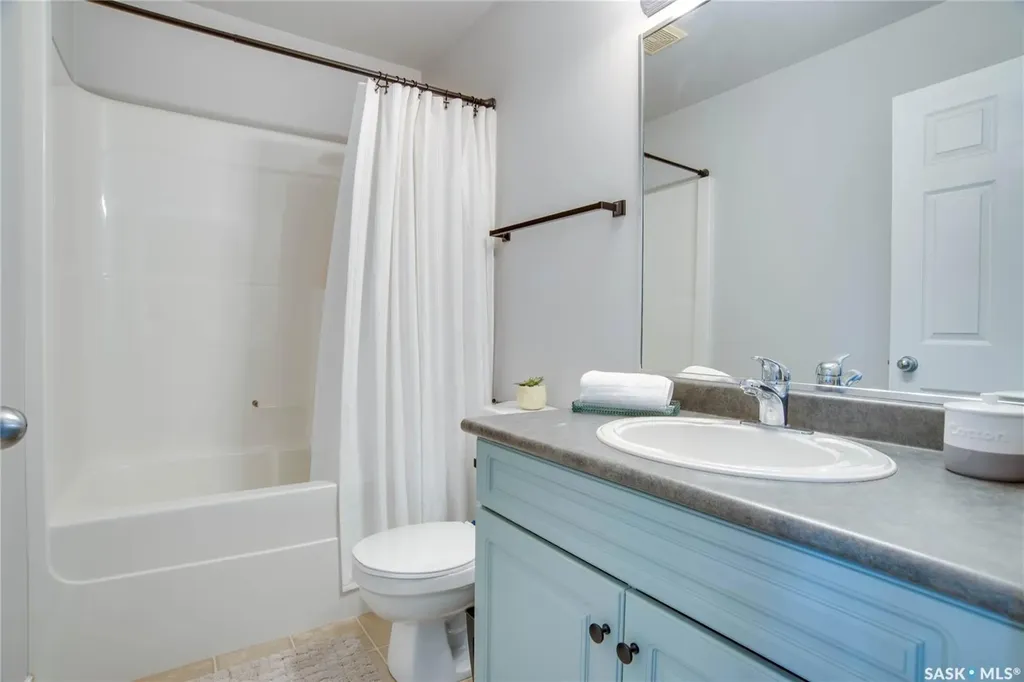 223 Rutherford Crescent Saskatoon SK S7N 4X5