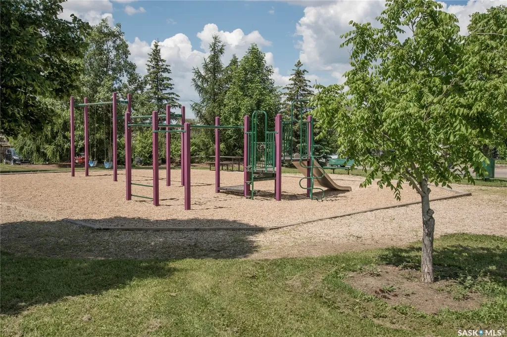 223 Rutherford Crescent Saskatoon SK S7N 4X5