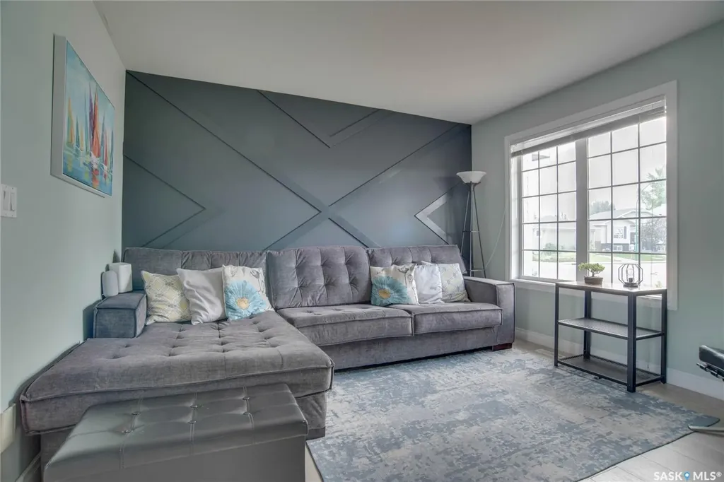 223 Rutherford Crescent Saskatoon SK S7N 4X5