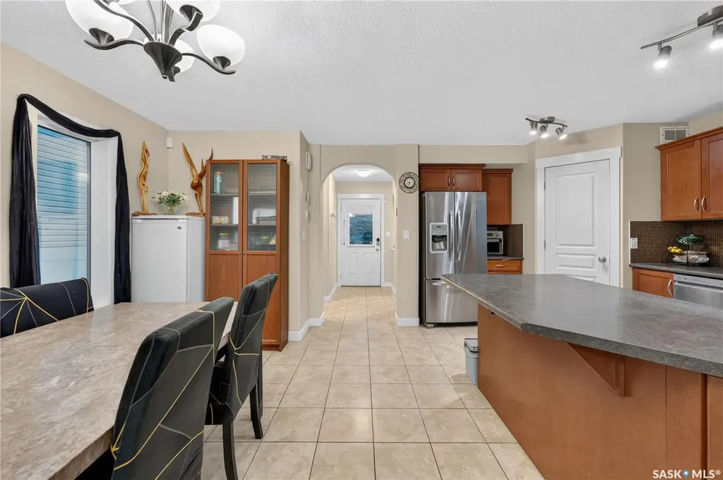 3318 Green Moss Lane Regina SK S4V 1P2