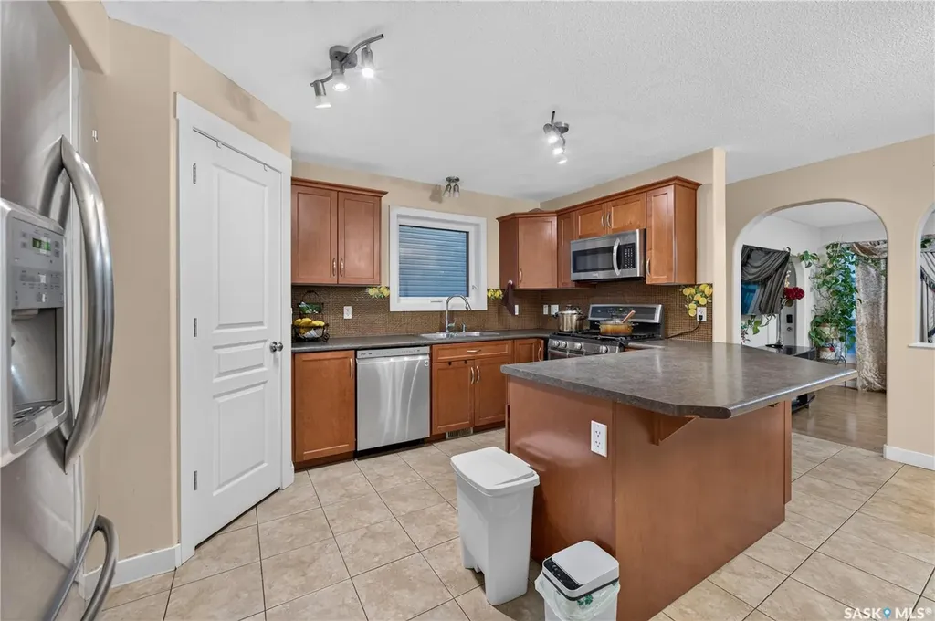 3318 Green Moss Lane Regina SK S4V 1P2