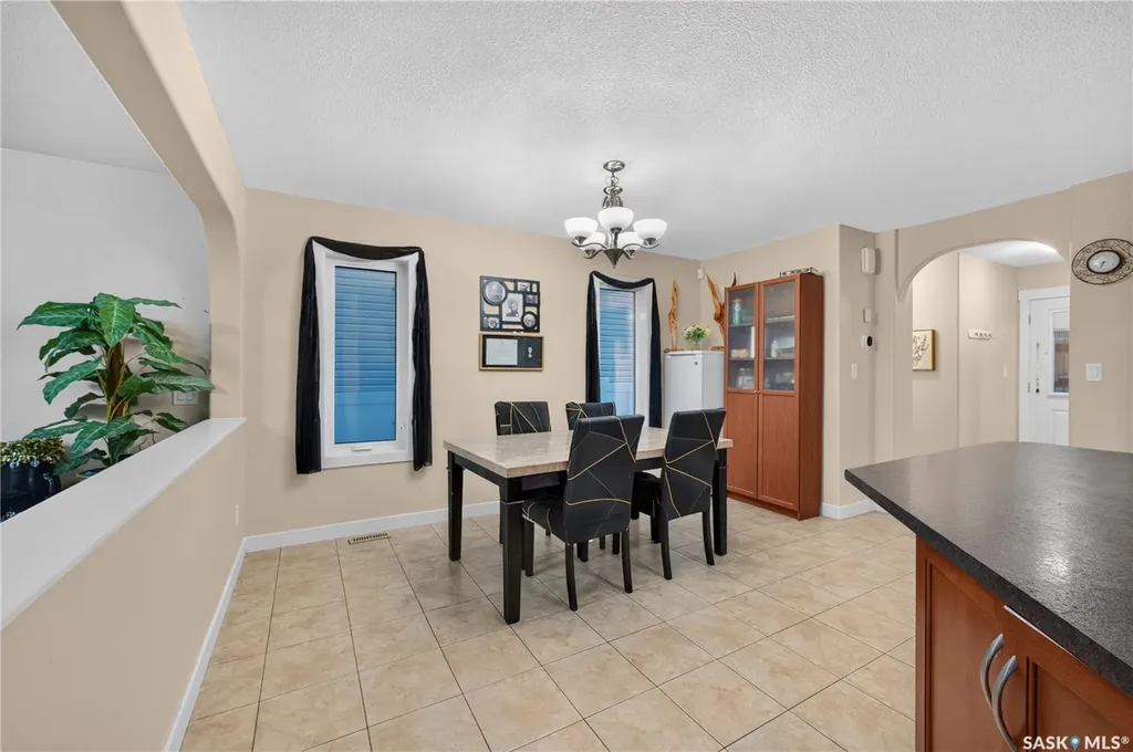 3318 Green Moss Lane Regina SK S4V 1P2