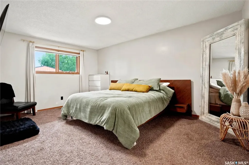 259 Williston Drive Regina SK S4X 2C5