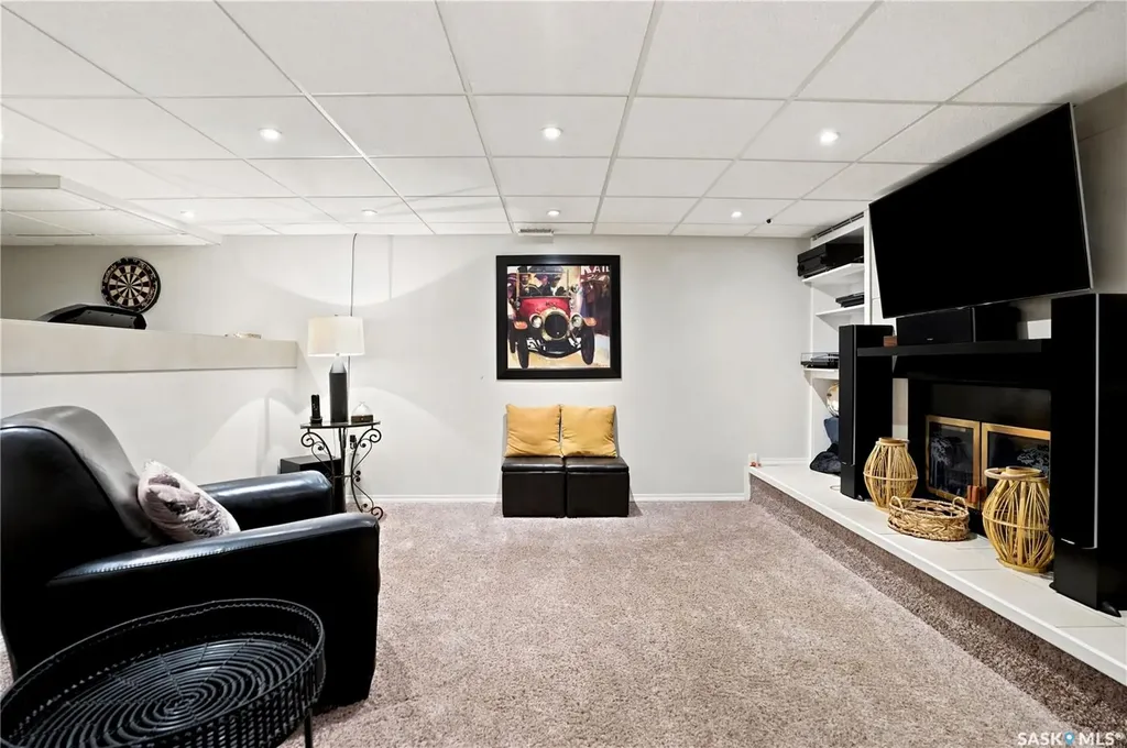 259 Williston Drive Regina SK S4X 2C5