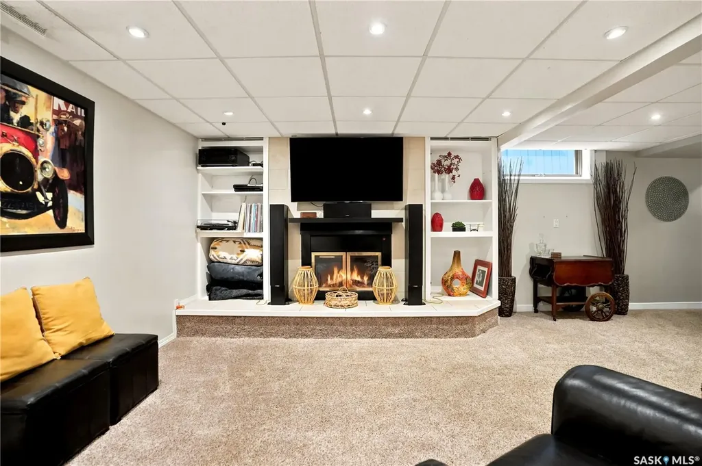 259 Williston Drive Regina SK S4X 2C5