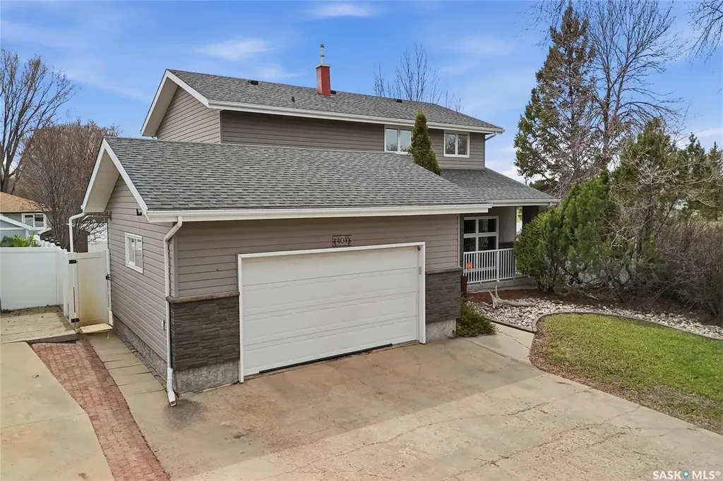 404 Dalgliesh Drive Regina SK S4R 6J1