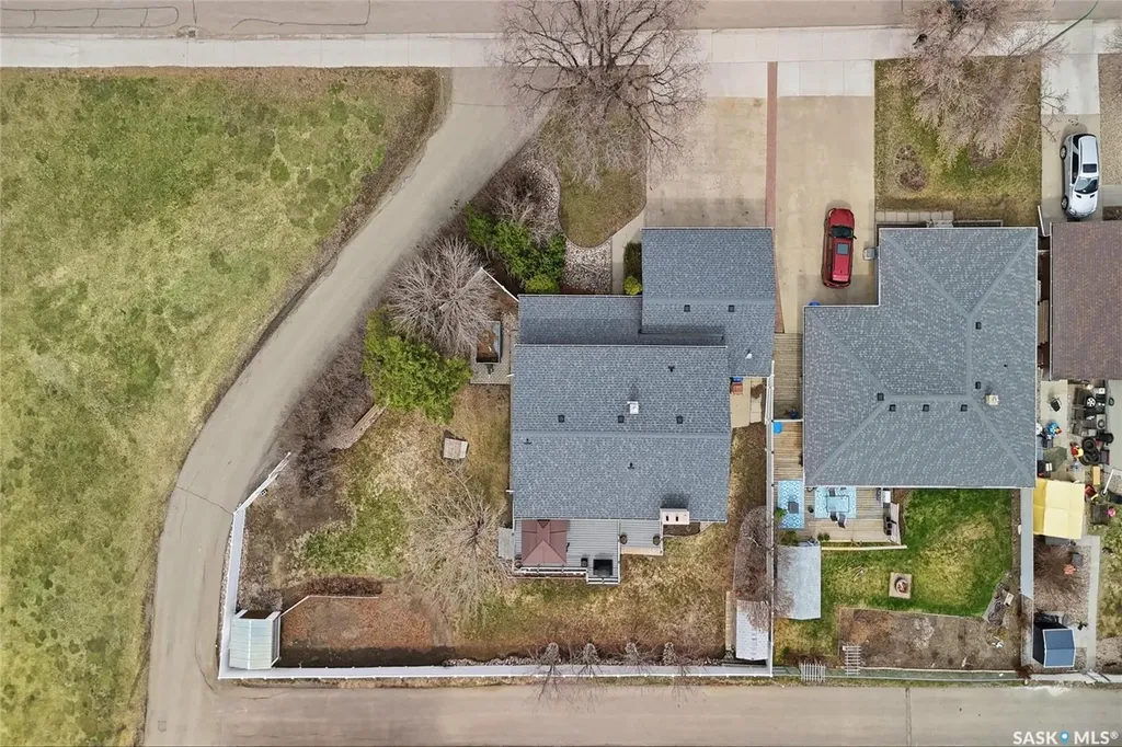 404 Dalgliesh Drive Regina SK S4R 6J1