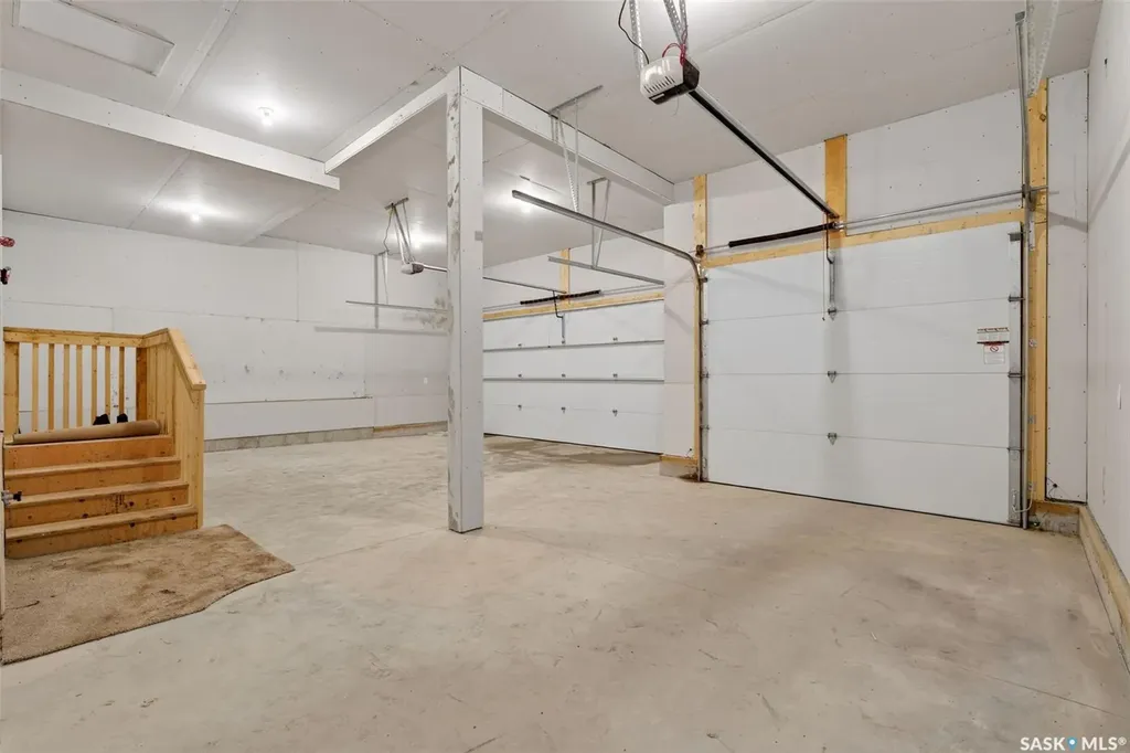 104 Lakewood Drive Humboldt SK S0K 2A0