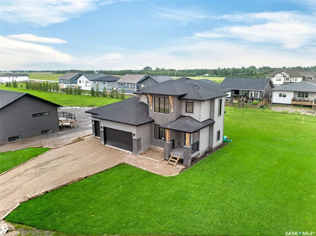 104 Lakewood Drive Humboldt SK S0K 2A0