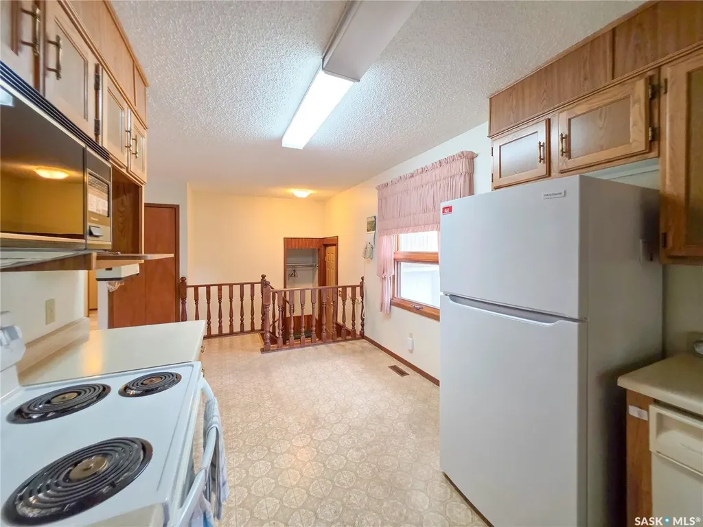 618 4th Avenue W Melville SK S0A 2P0