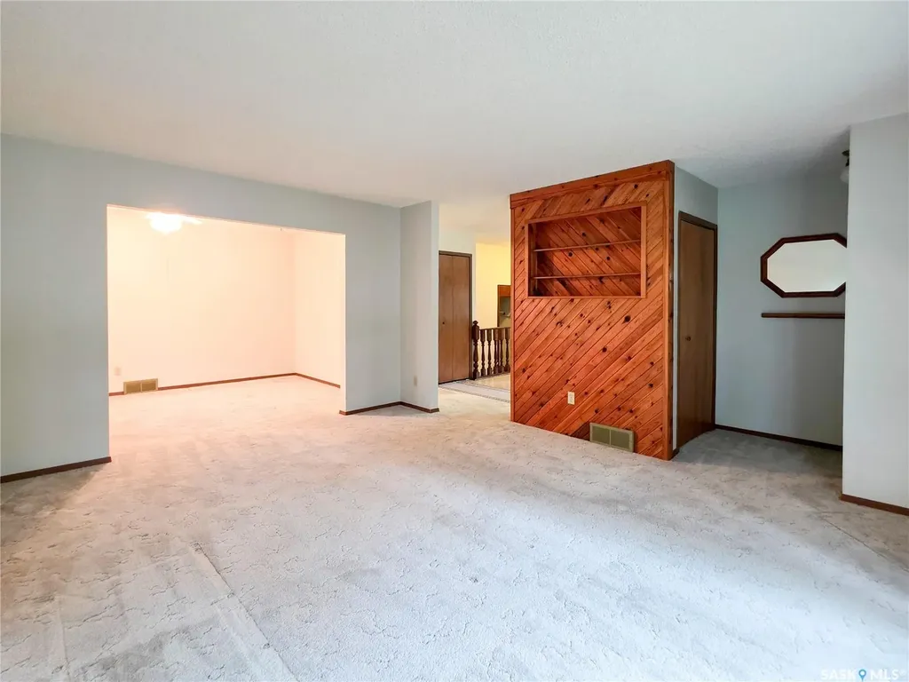 618 4th Avenue W Melville SK S0A 2P0