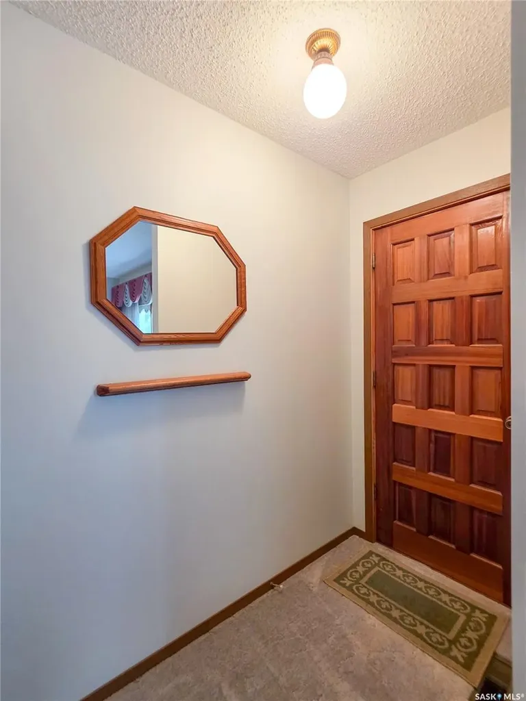 618 4th Avenue W Melville SK S0A 2P0