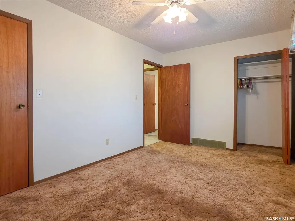 618 4th Avenue W Melville SK S0A 2P0