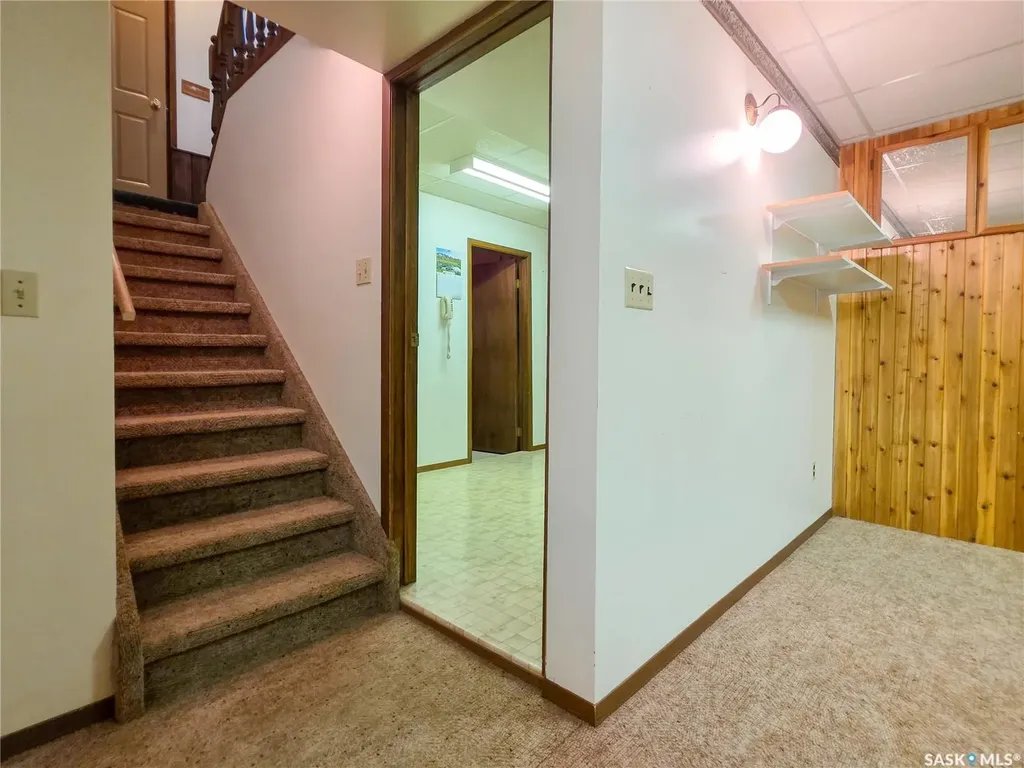 618 4th Avenue W Melville SK S0A 2P0