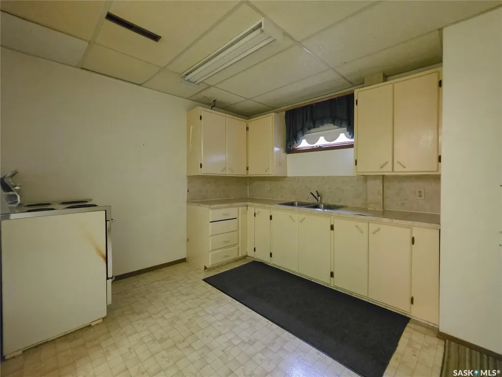 618 4th Avenue W Melville SK S0A 2P0