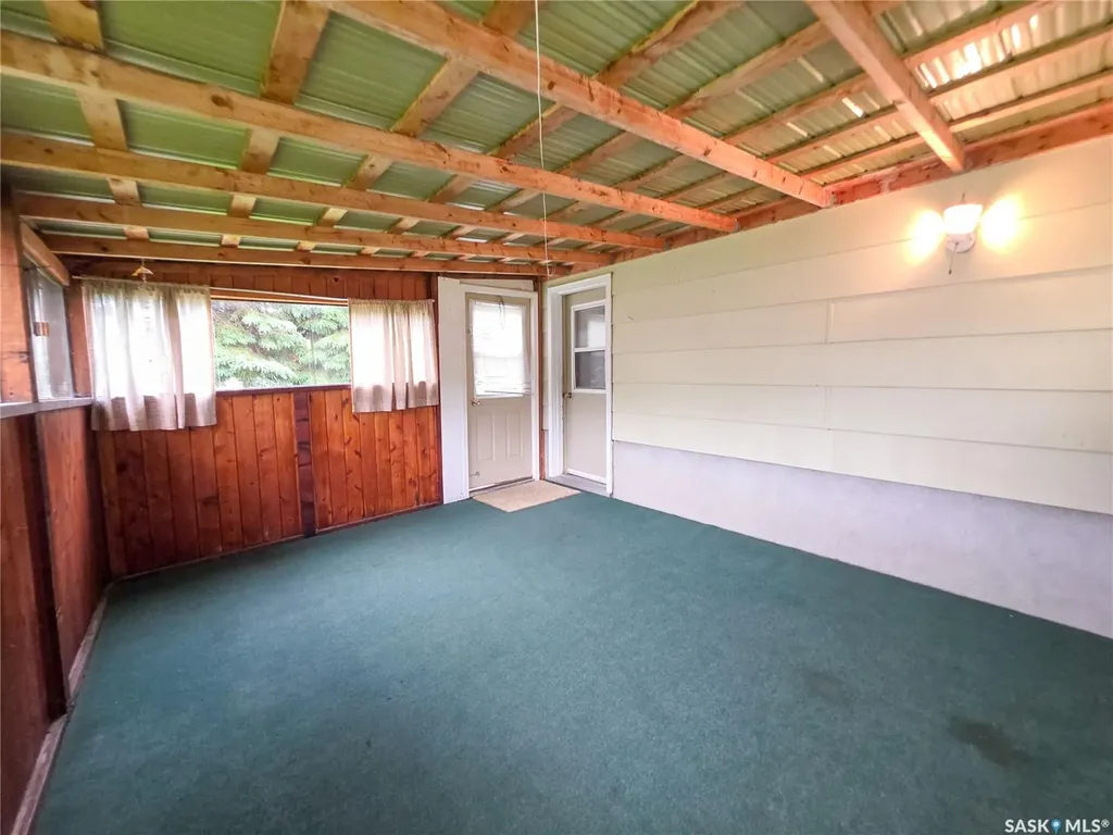 618 4th Avenue W Melville SK S0A 2P0