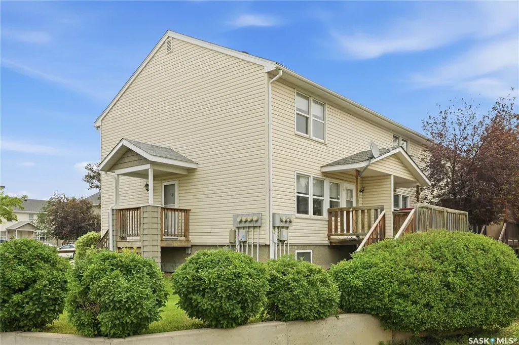 210 Camponi Place Saskatoon SK S7M 1J7