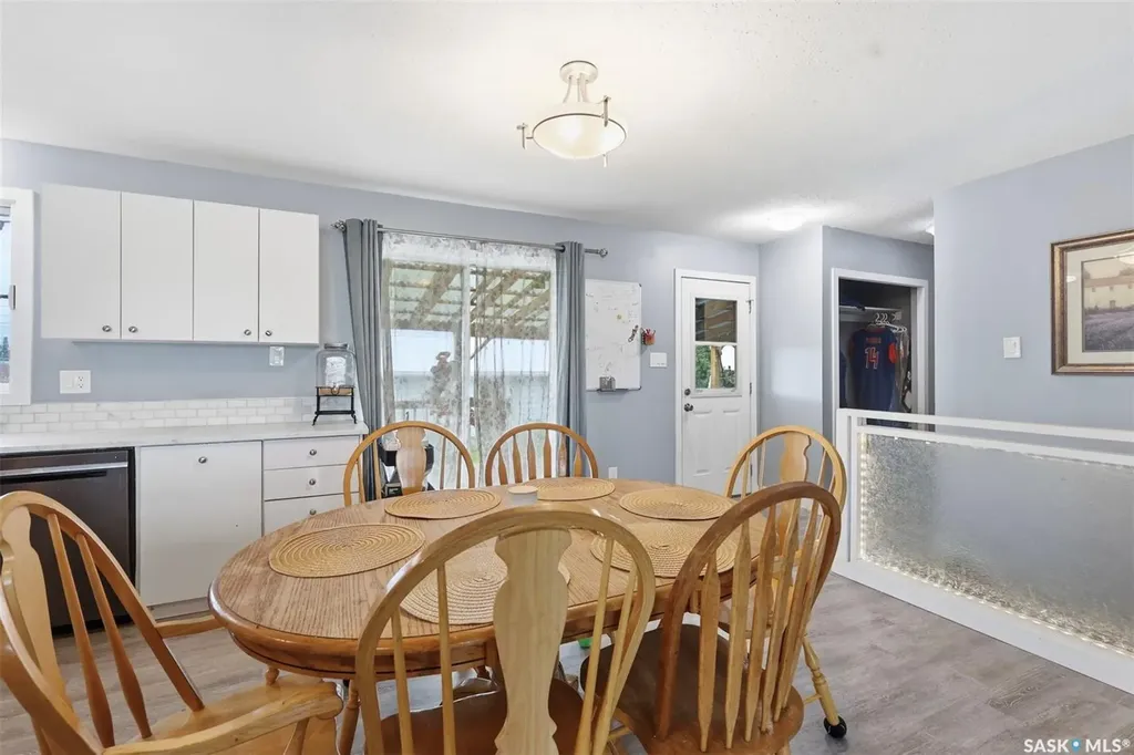 304 4th Avenue Langham SK S0K 2L0