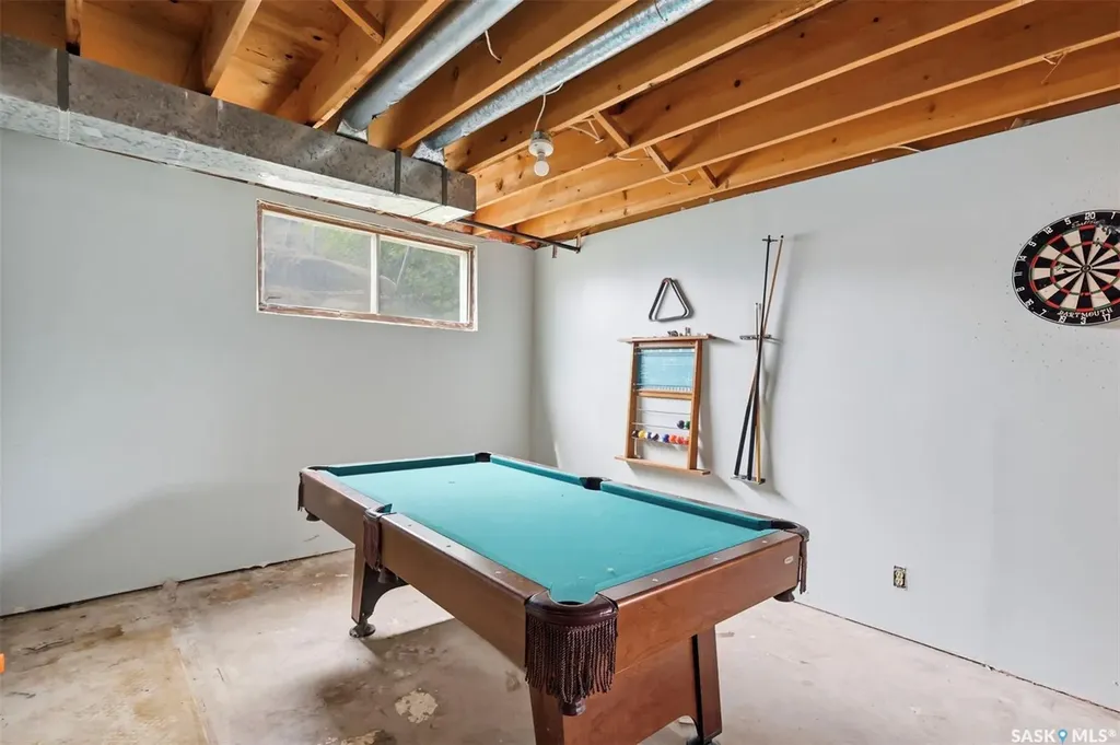 304 4th Avenue Langham SK S0K 2L0