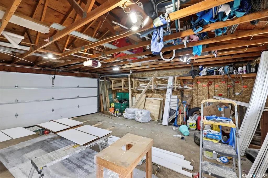 304 4th Avenue Langham SK S0K 2L0