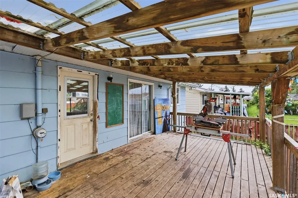 304 4th Avenue Langham SK S0K 2L0