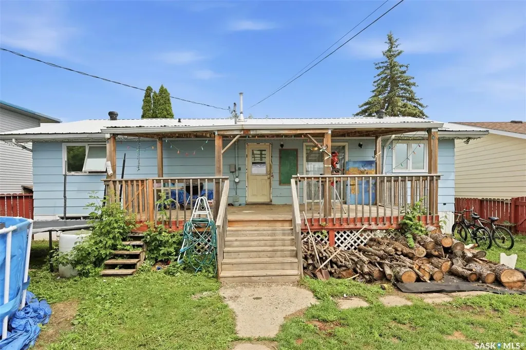 304 4th Avenue Langham SK S0K 2L0