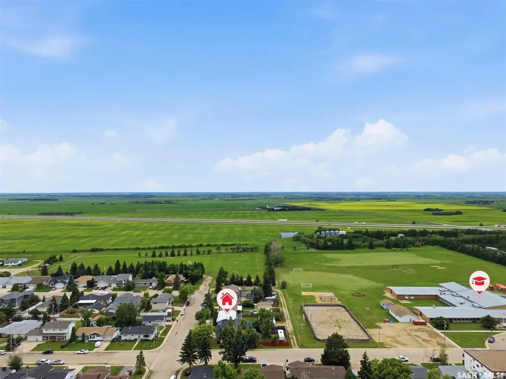 304 4th Avenue Langham SK S0K 2L0