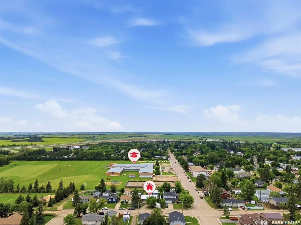 304 4th Avenue Langham SK S0K 2L0