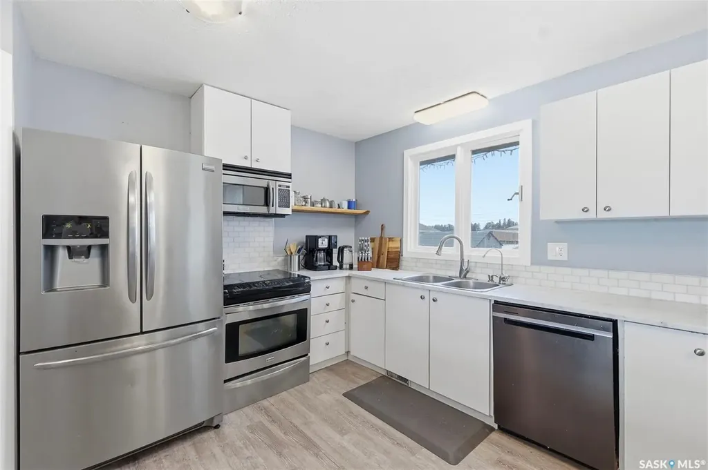 304 4th Avenue Langham SK S0K 2L0