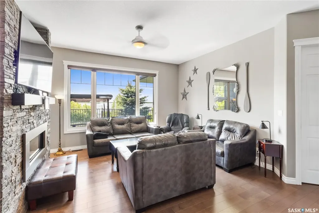 30 Pape Drive Humboldt Rm No. 370 SK S0K 2A0