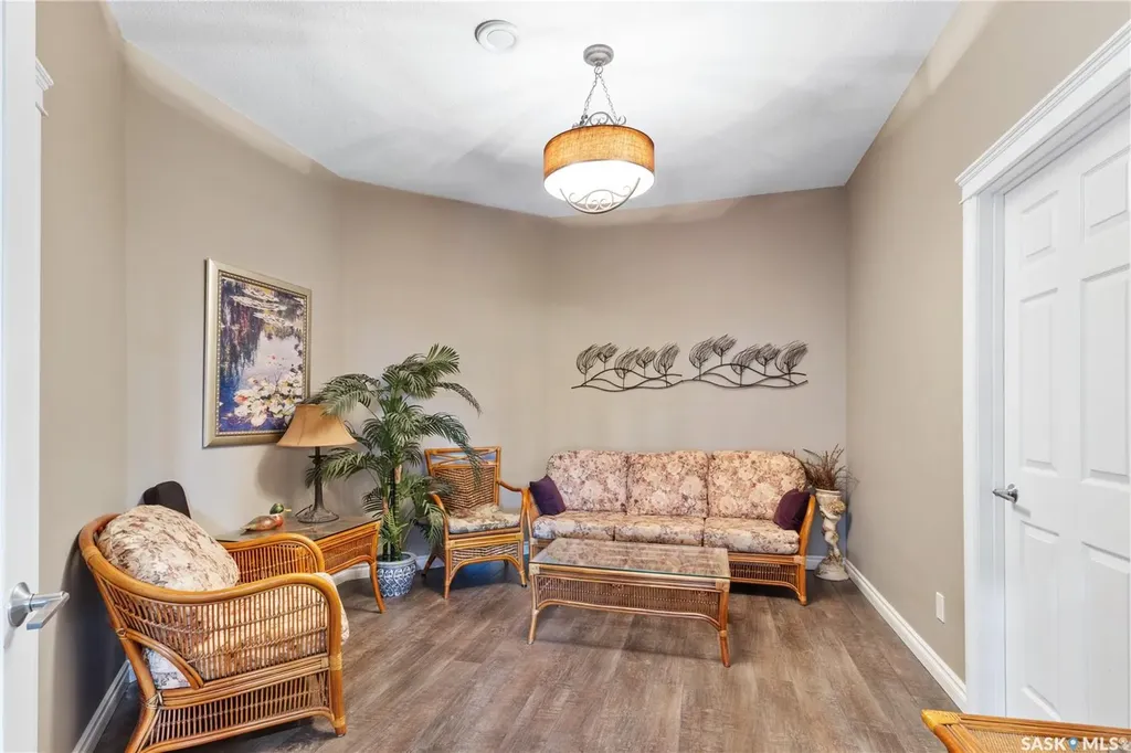 30 Pape Drive Humboldt Rm No. 370 SK S0K 2A0