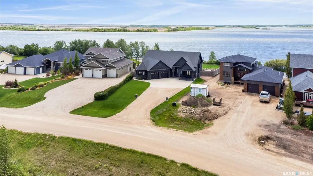 30 Pape Drive Humboldt Rm No. 370 SK S0K 2A0