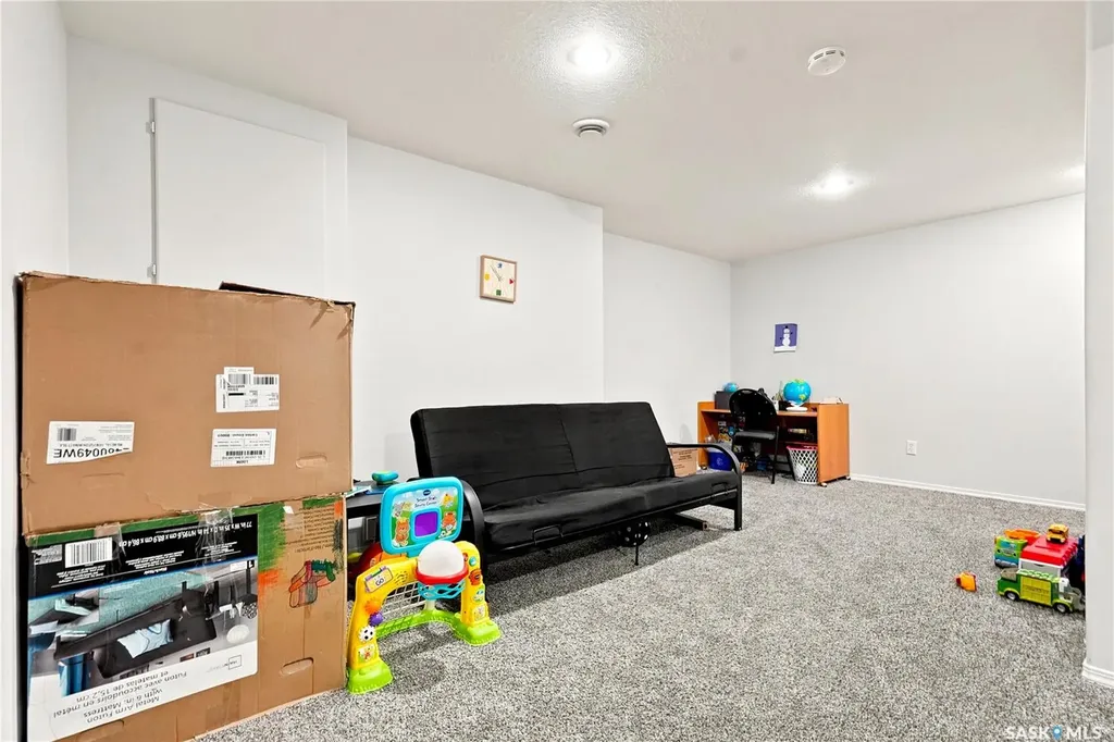 203 Herold Terrace Saskatoon SK S7V 1H4
