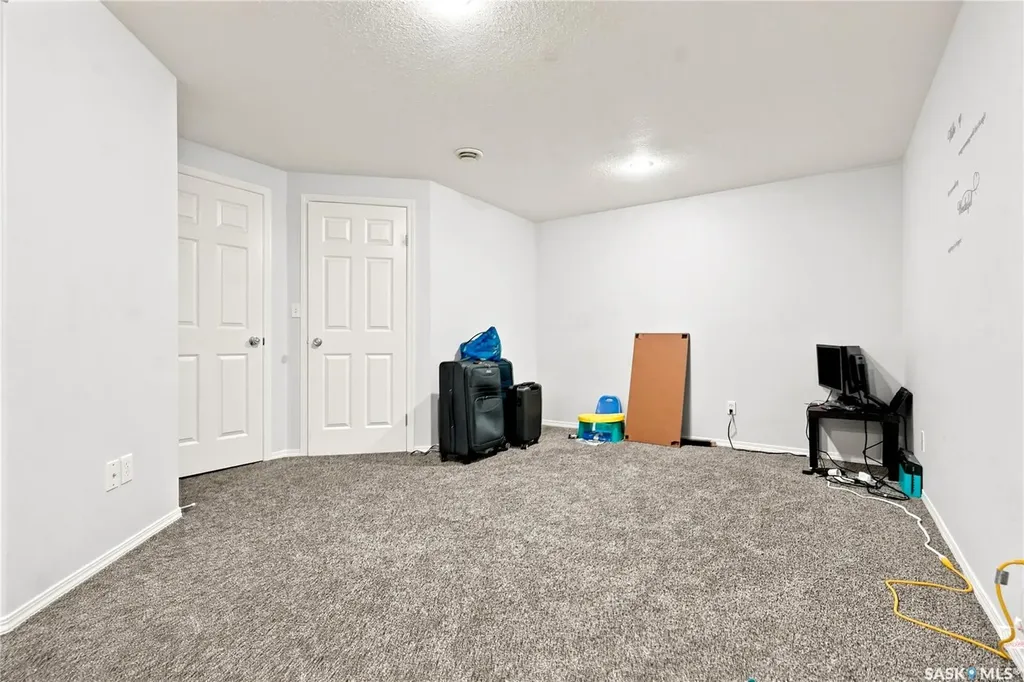 203 Herold Terrace Saskatoon SK S7V 1H4