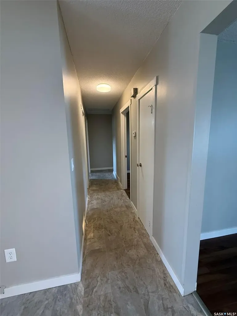 142 2nd Street E Glaslyn SK S0M 0Y0