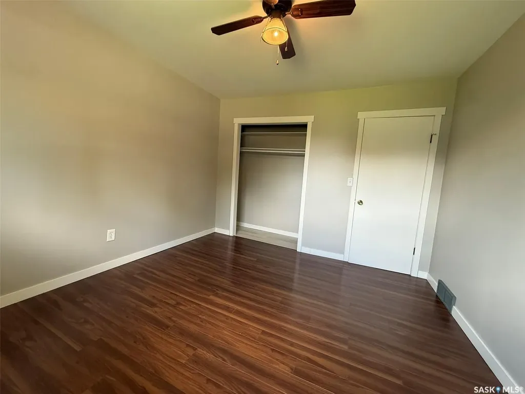 142 2nd Street E Glaslyn SK S0M 0Y0