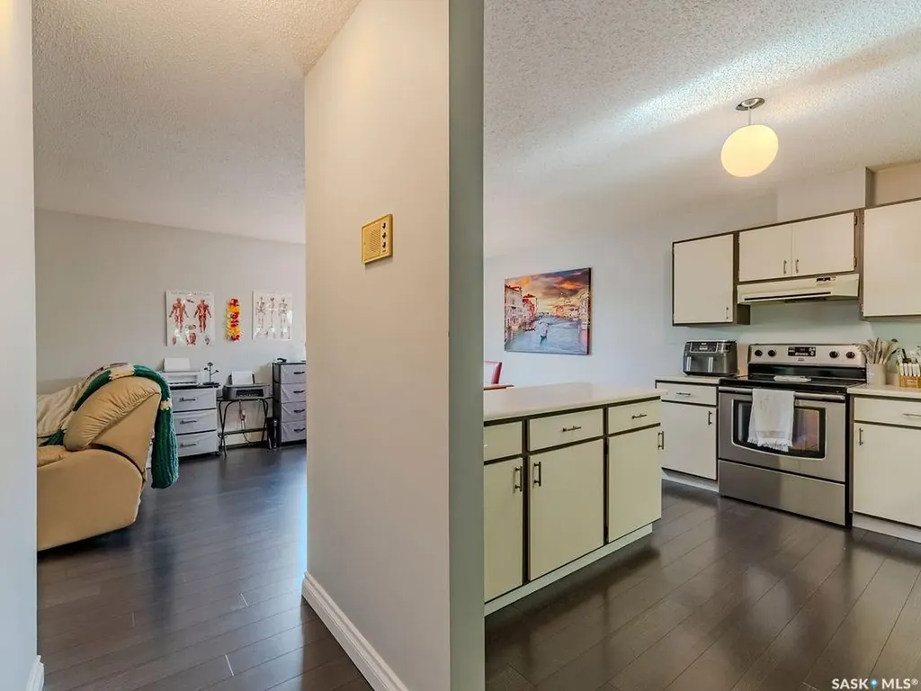 1008 Temperance Street E Saskatoon SK S7N 0N6