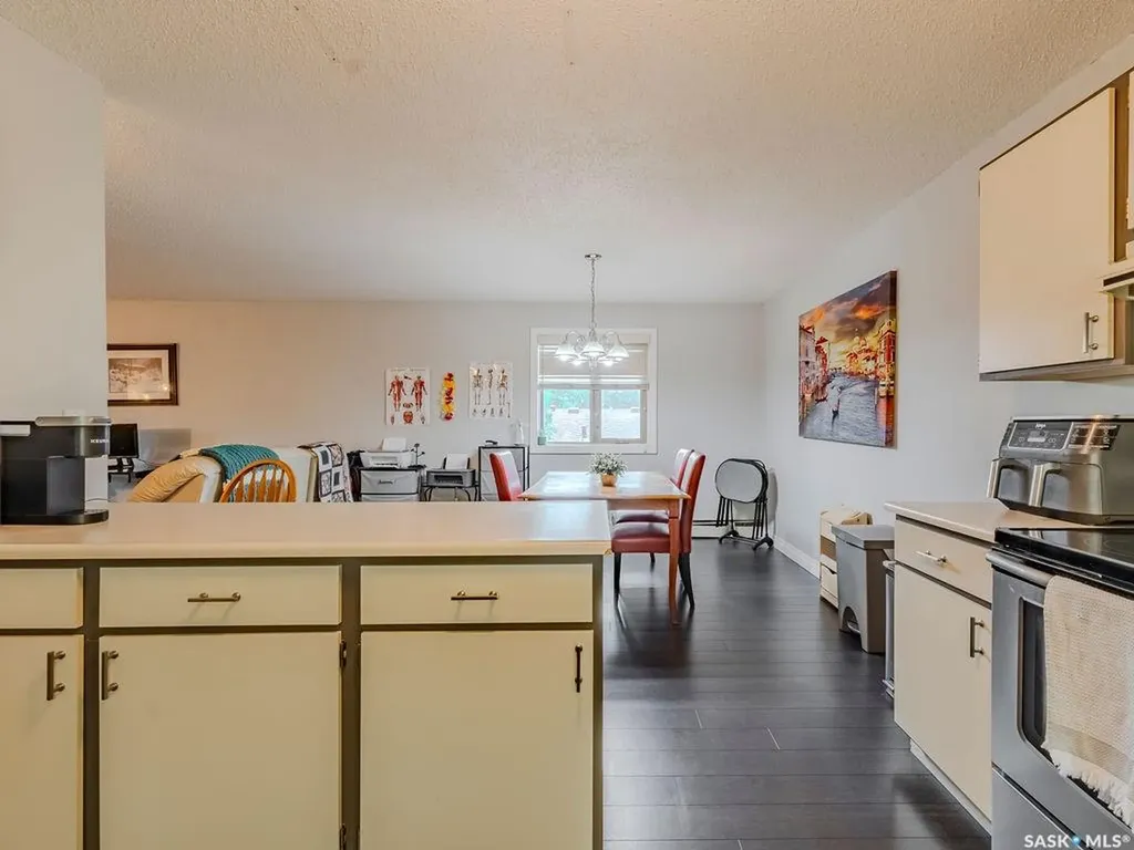 1008 Temperance Street E Saskatoon SK S7N 0N6