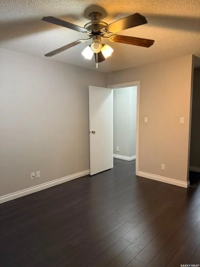 1008 Temperance Street E Saskatoon SK S7N 0N6