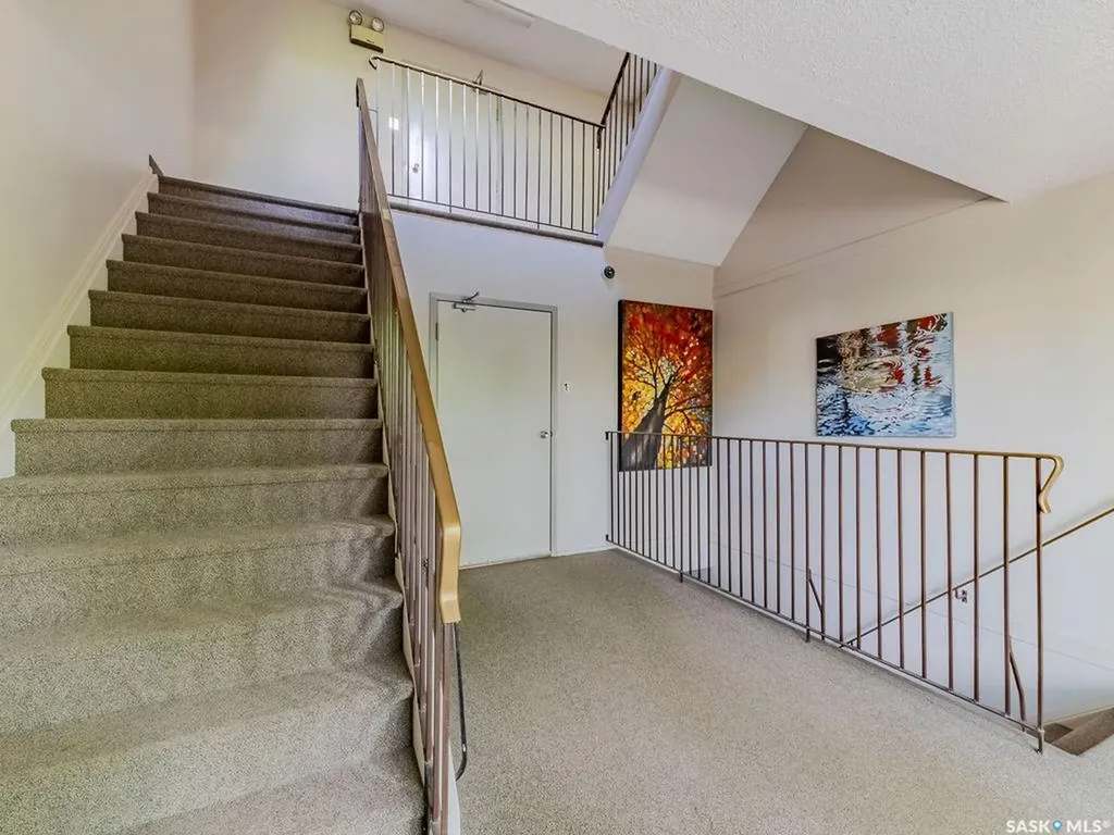 1008 Temperance Street E Saskatoon SK S7N 0N6